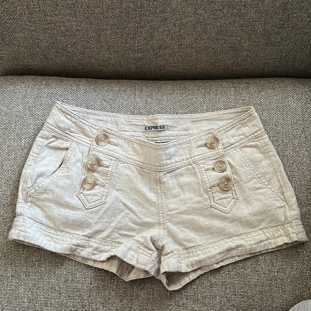 Express shorts